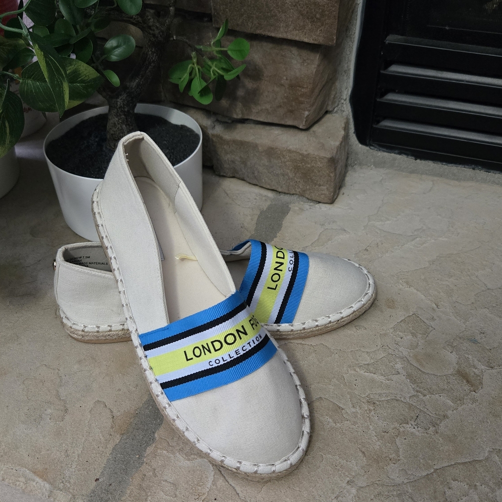London Fog White and Blue Espadrilles